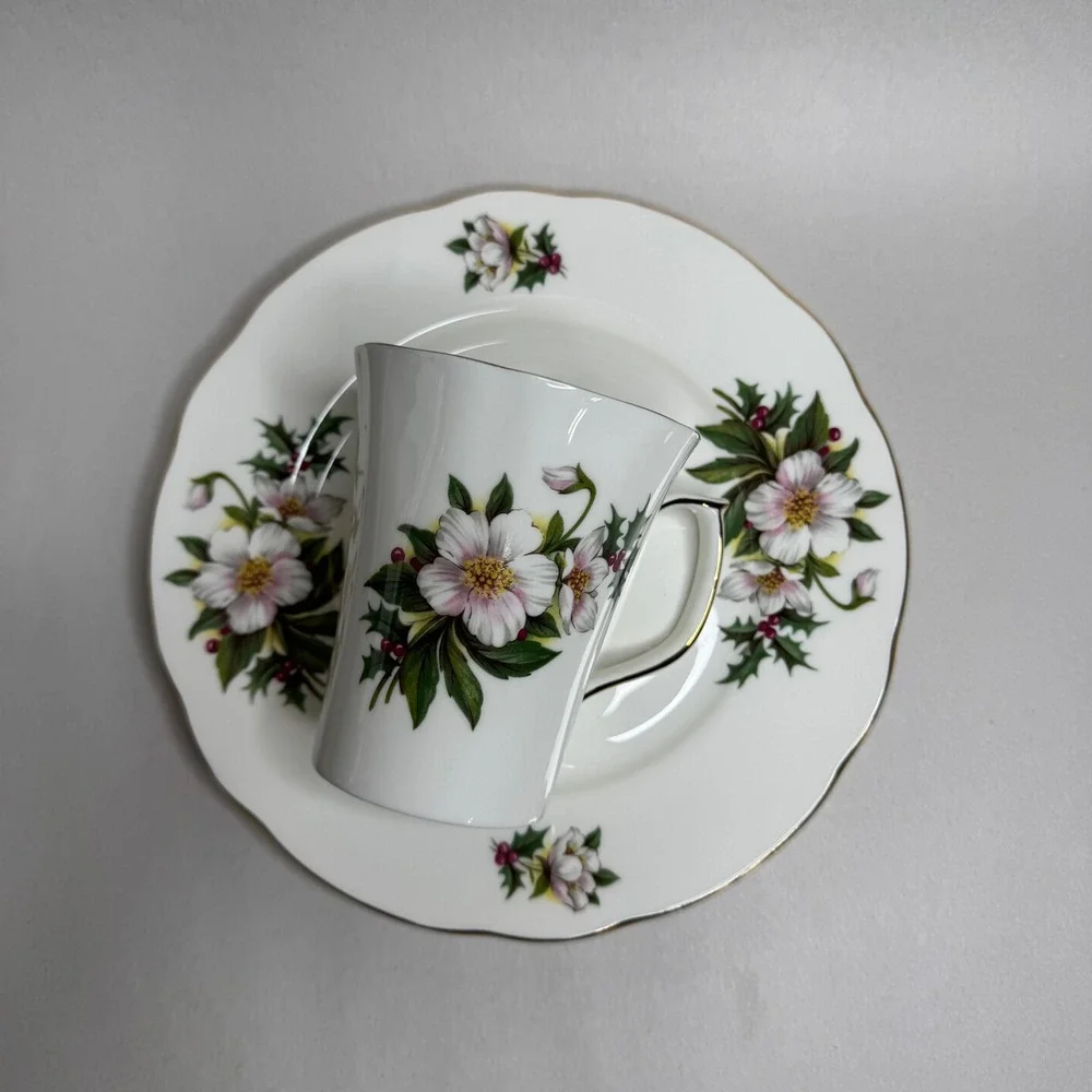 Duchess Fine Bone China Floral Mug and‎ Plate Set Made in England Gold Rim